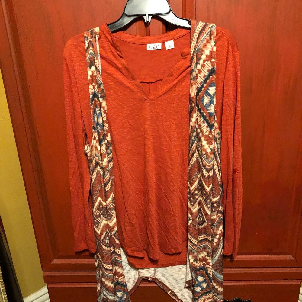 Women's top and long vest